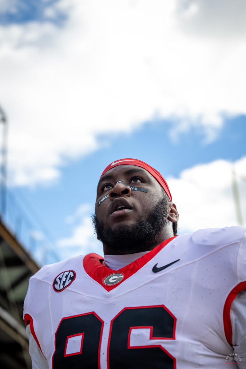 DT, Zion Logue